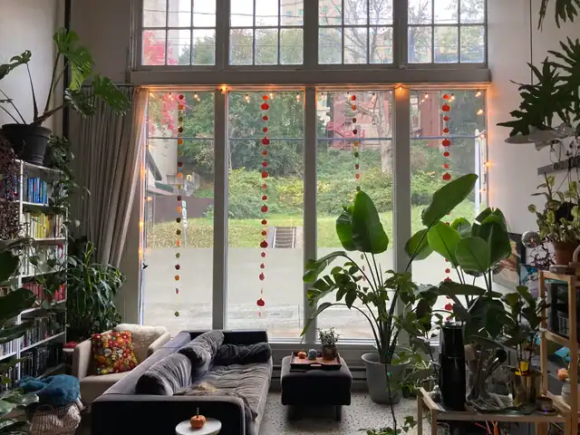 Seasonal Transitions: Swapping Decor to Keep Your Home Fresh Year-Round