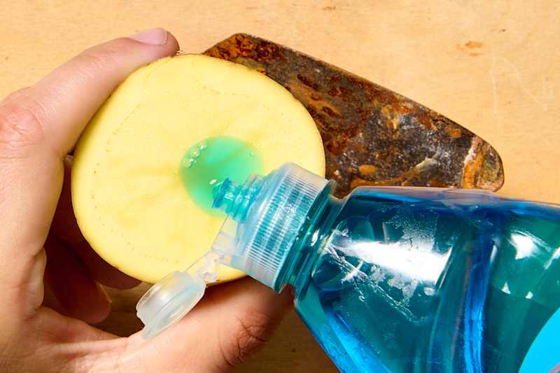 Potatoes To Remove Rust