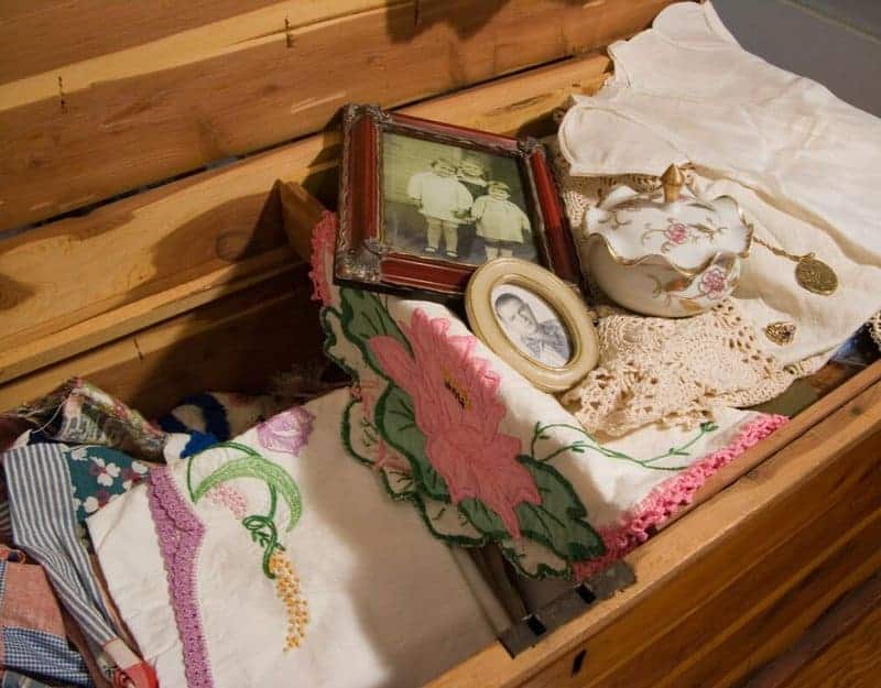 Store Sentimental Items In A Hope Chest