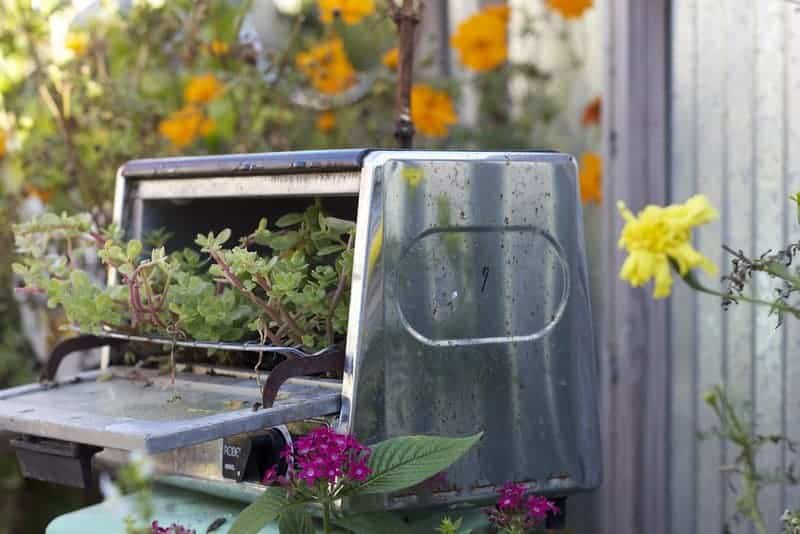 Broken Appliance? Not So Fast! Transform It with These DIY Ideas!