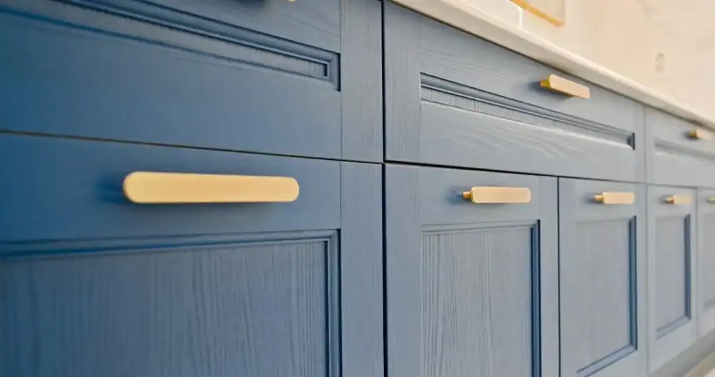 Why And When To Replace Cabinet Door Fronts 1