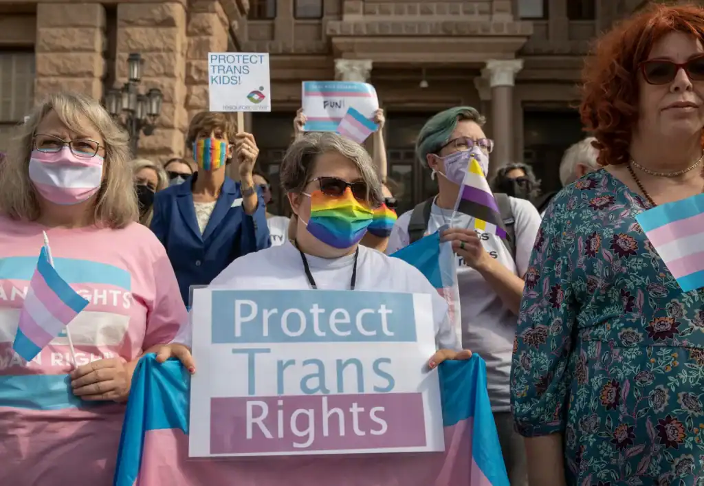 4b0f5624 9df7 4ad0 9fa0 02d271ba3d50 Usp News Transgender Rally