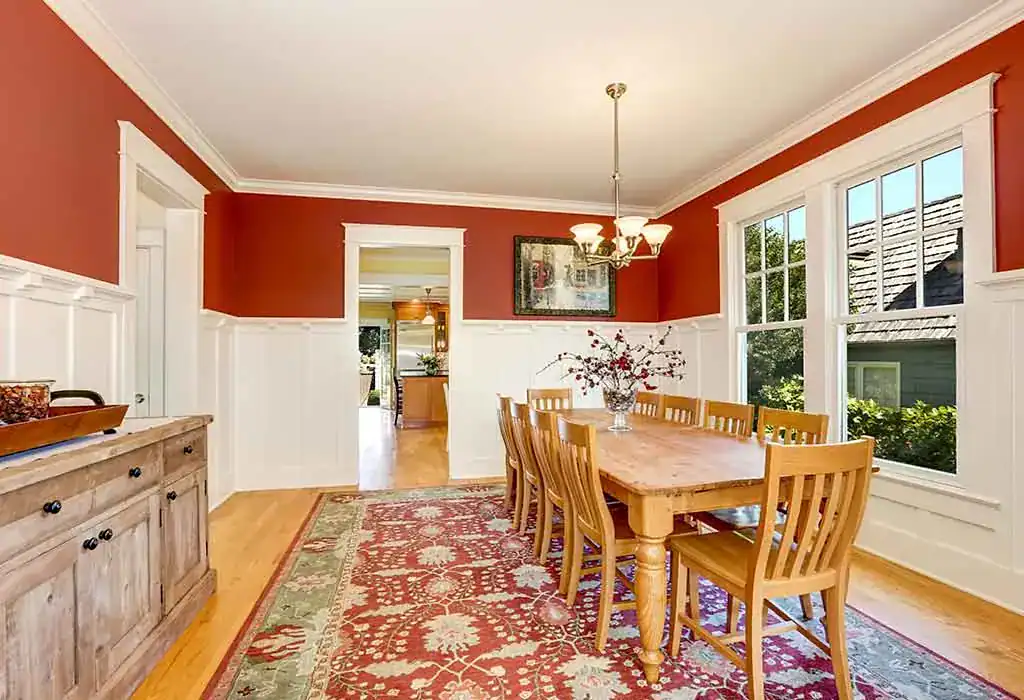 Bold Red And Neutral Pairing