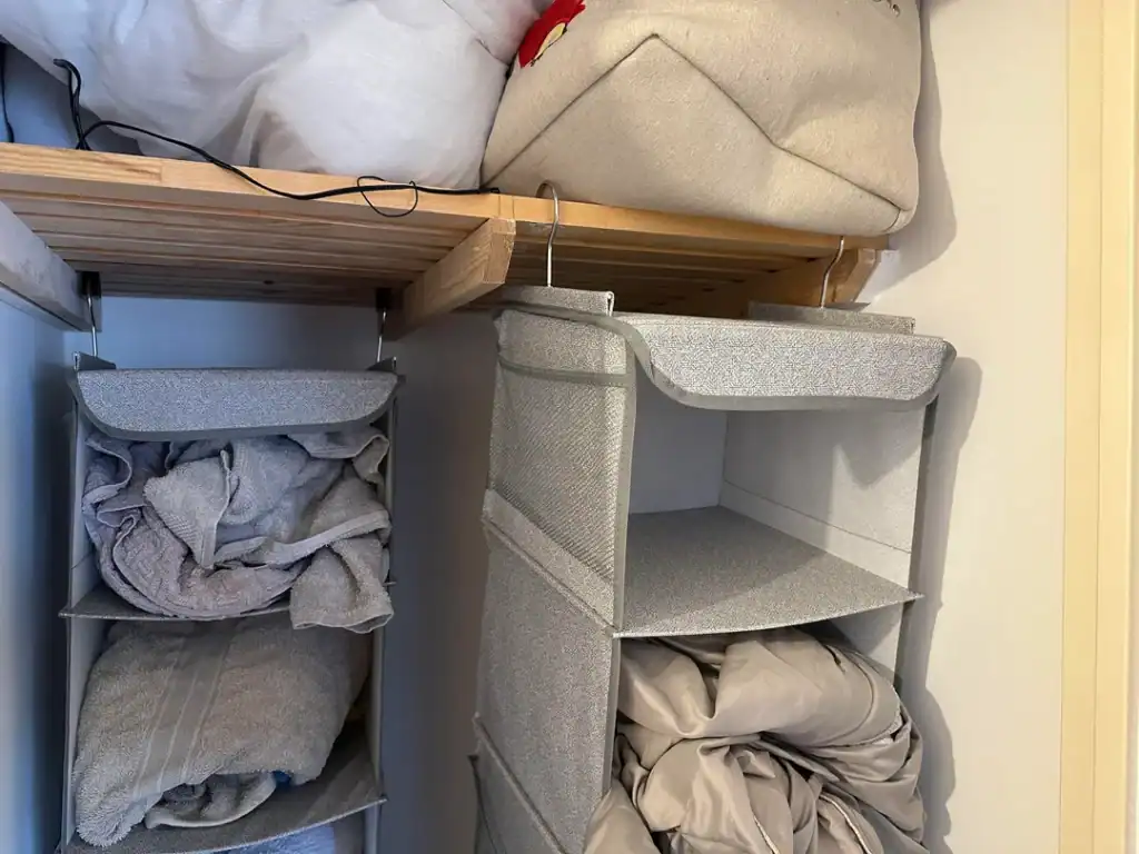 Hanging Storage Shelves V0 Fnhxa5v0wrnd1