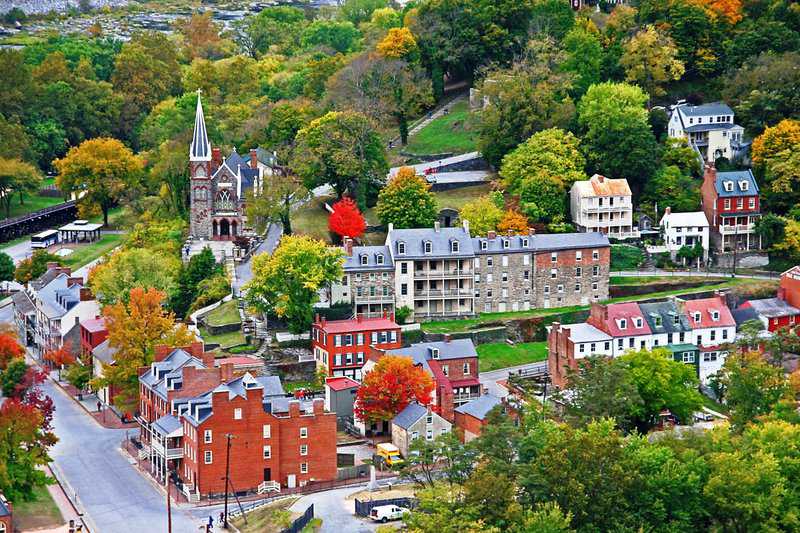 30 Small-Town Destinations That Show Off America’s Best Side