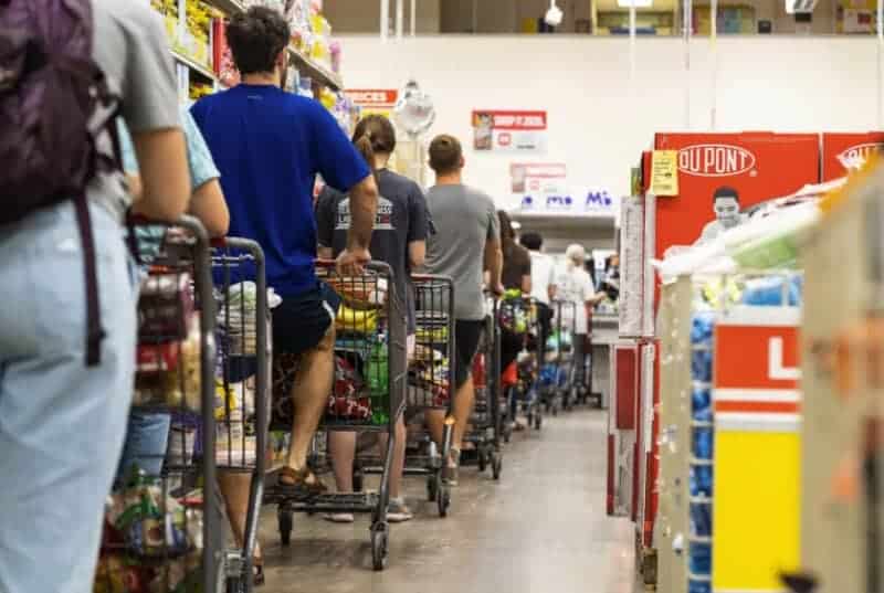 Picking The Longest Checkout Line For No Reason