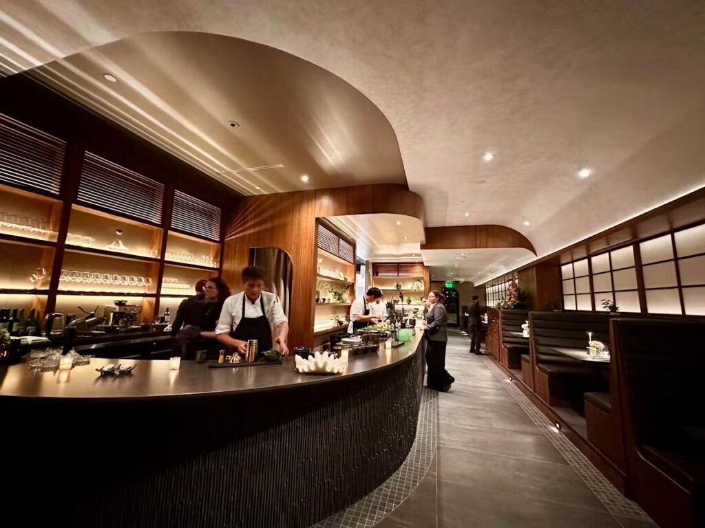 87f2da2e 9079 45d9 8572 E54b5e60cb82