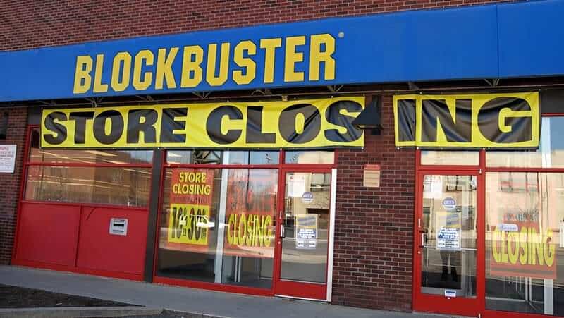 25 Defunct Stores Every American Still Misses