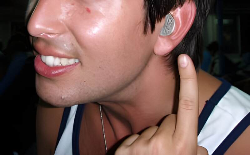 You Can't Place A Coin In Your Ear In Hawaii