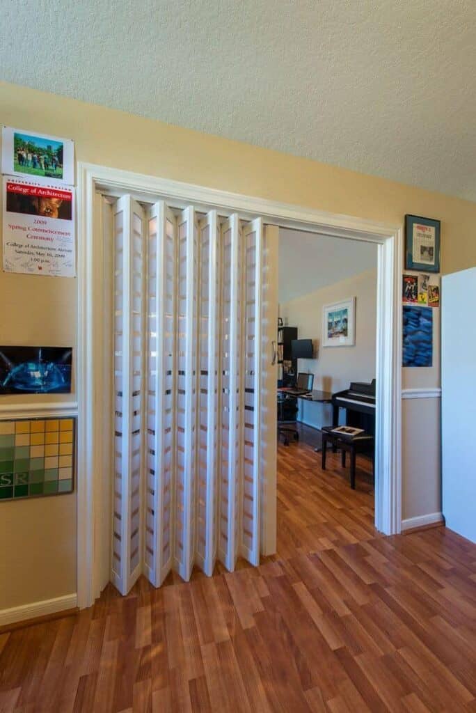 Accordion Room Dividers