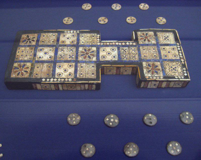 17. Royal Game of Ur (Mesopotamia)