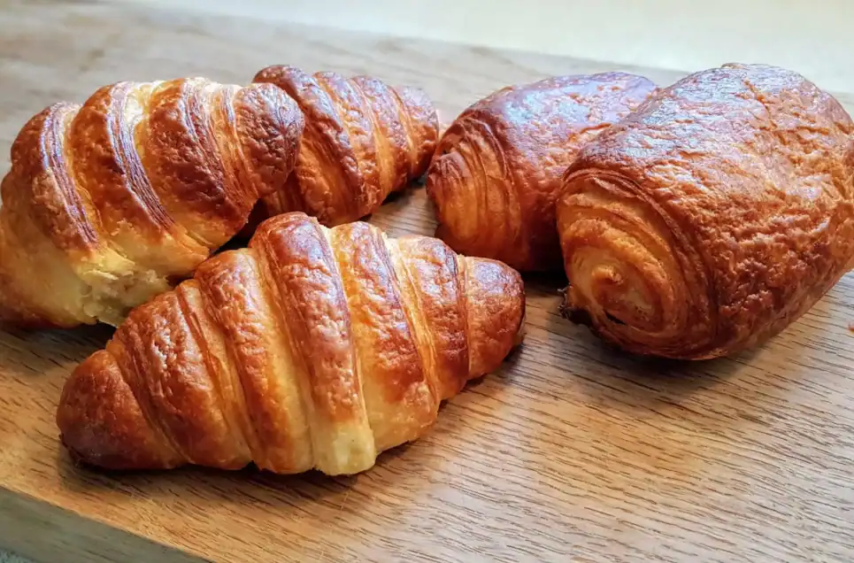 Stop Eating These Morning Sugar Bombs! 30 Breakfast Foods Wrecking Your Metabolism