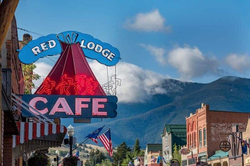 30 Charming U.S. Towns That Deserve Way More Attention