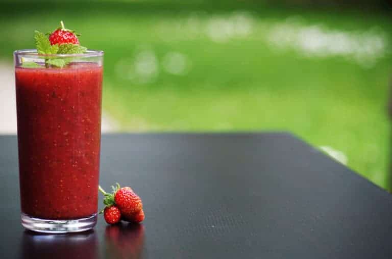 84 strawberry smoothie 768x508