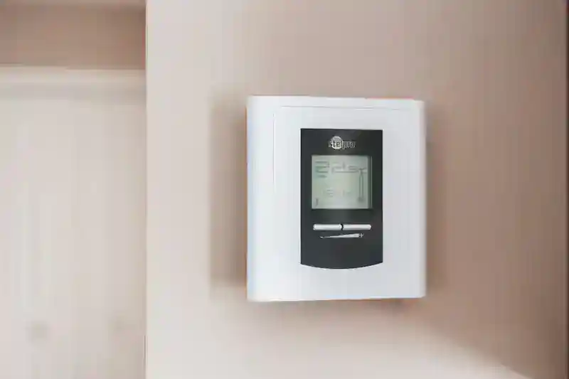 3. Thermostat Wars: Hot or Cold?