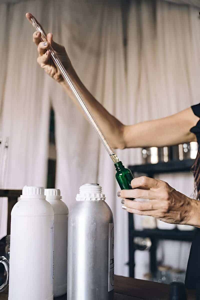 10. Making a Homemade Screen Cleaner