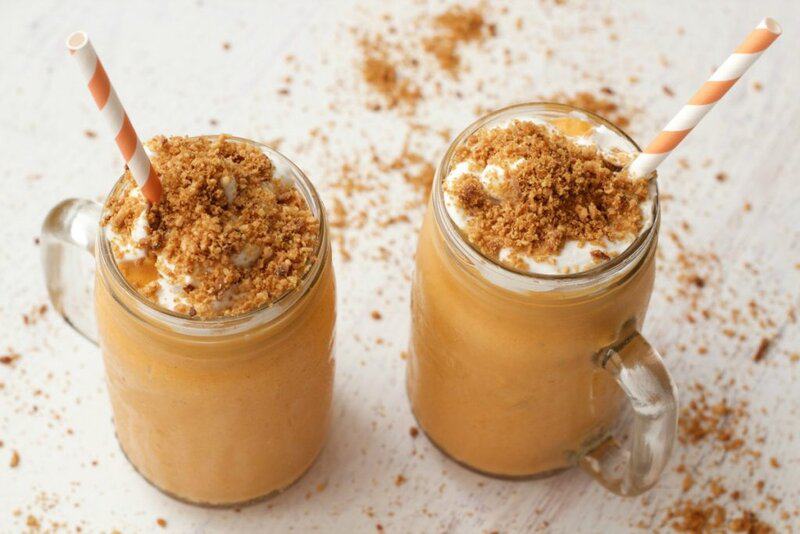 Carrot cake smoothie 1 1024x683