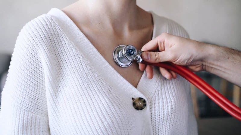 Doctor gp health patient 4352130