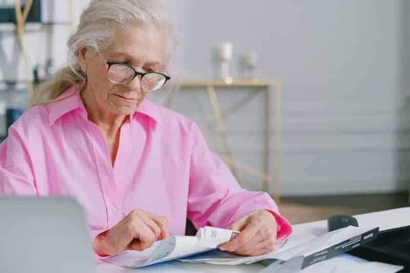 10. Navigating End-of-Life Planning Alone