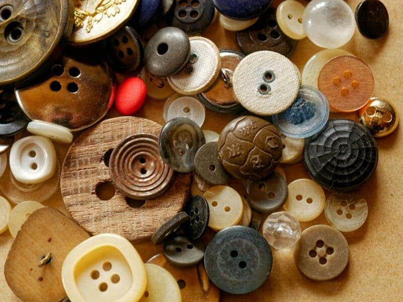 17. Button Tin